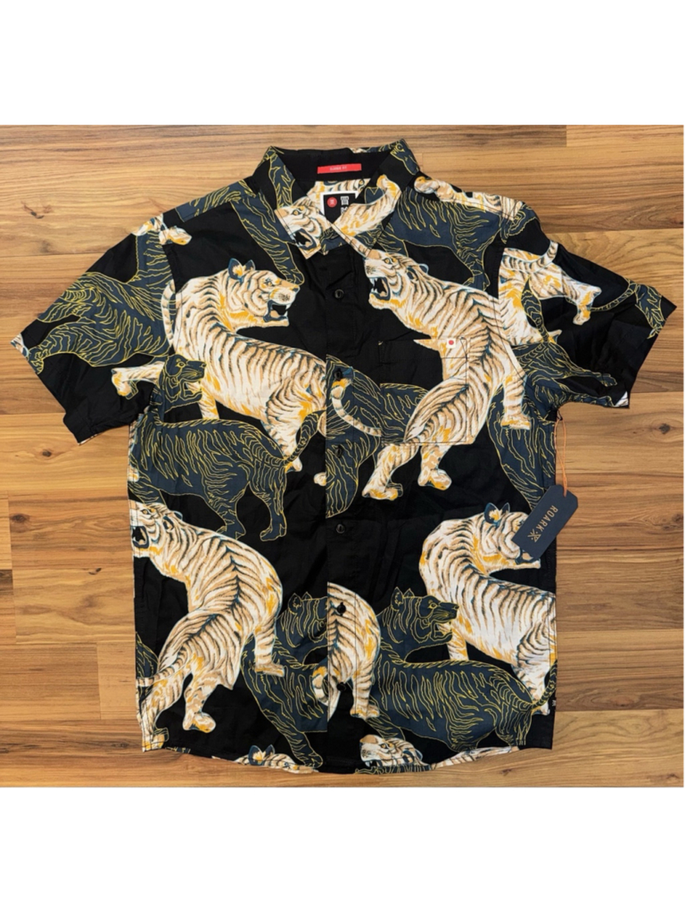NWT Roark Journey Aloha From Japan Tiger Shirt Men's M Hawaiian Button Up